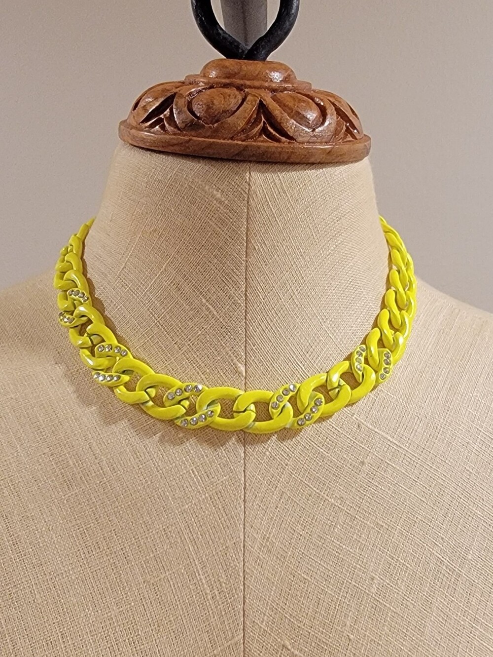 Flourescent Yellow Rhinestone Link Necklac